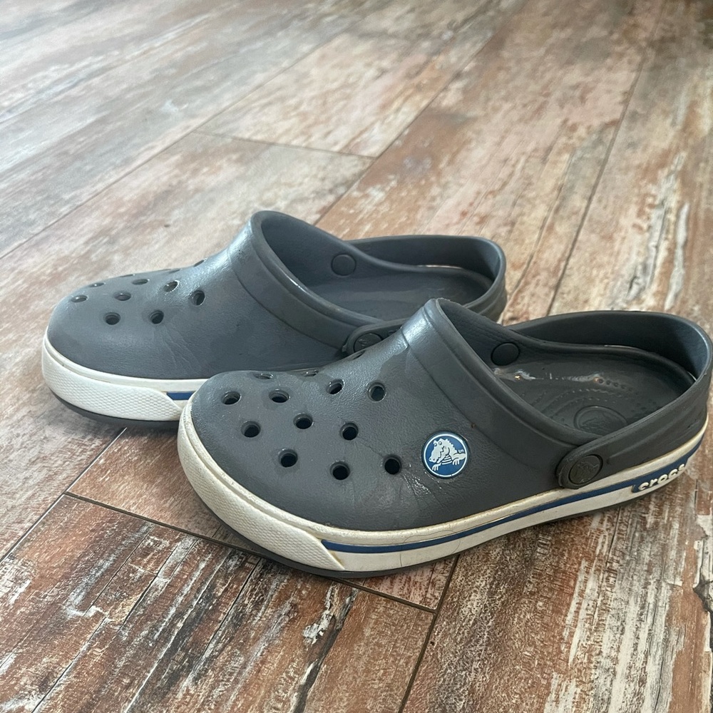 Boys Grey Crocs